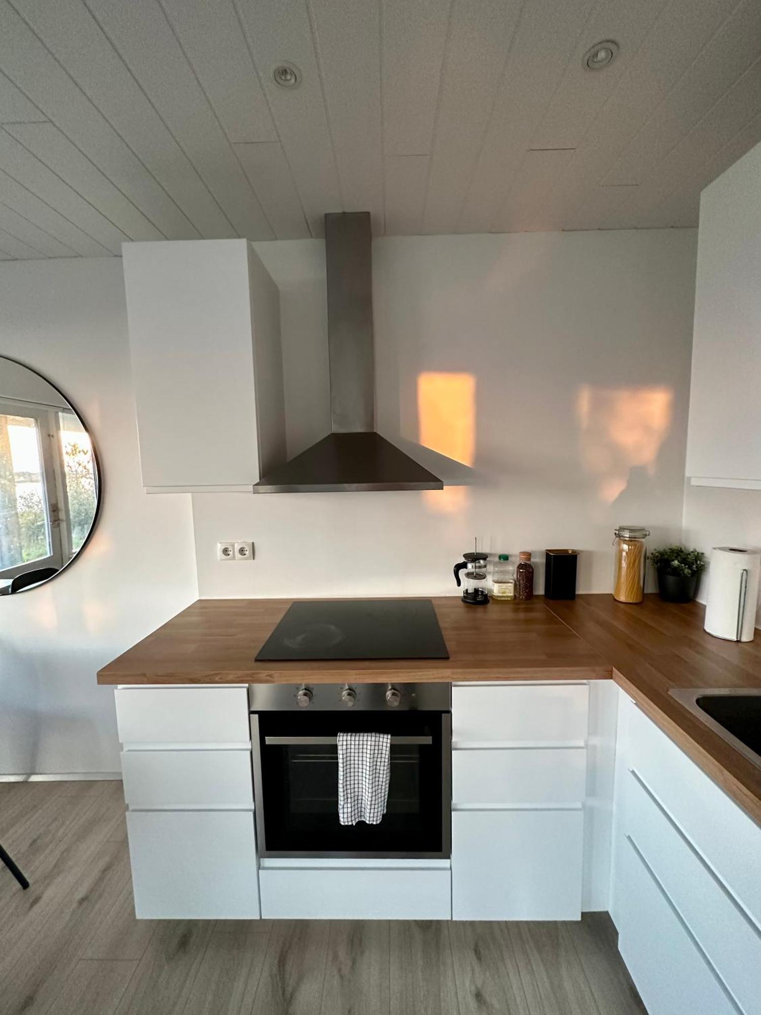 Charming 1-Bedroom Condo With Stunning View Reykjavik Exterior photo